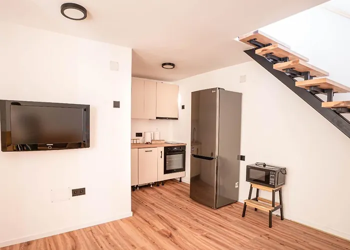 Kod Hanke Apartman *