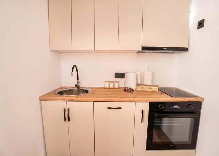 Kod Hanke Apartman *